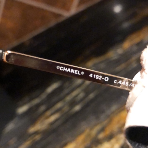 AUTHENTIC Rare Runway Chanel Aviator Sunglasses - Picture 9 of 9